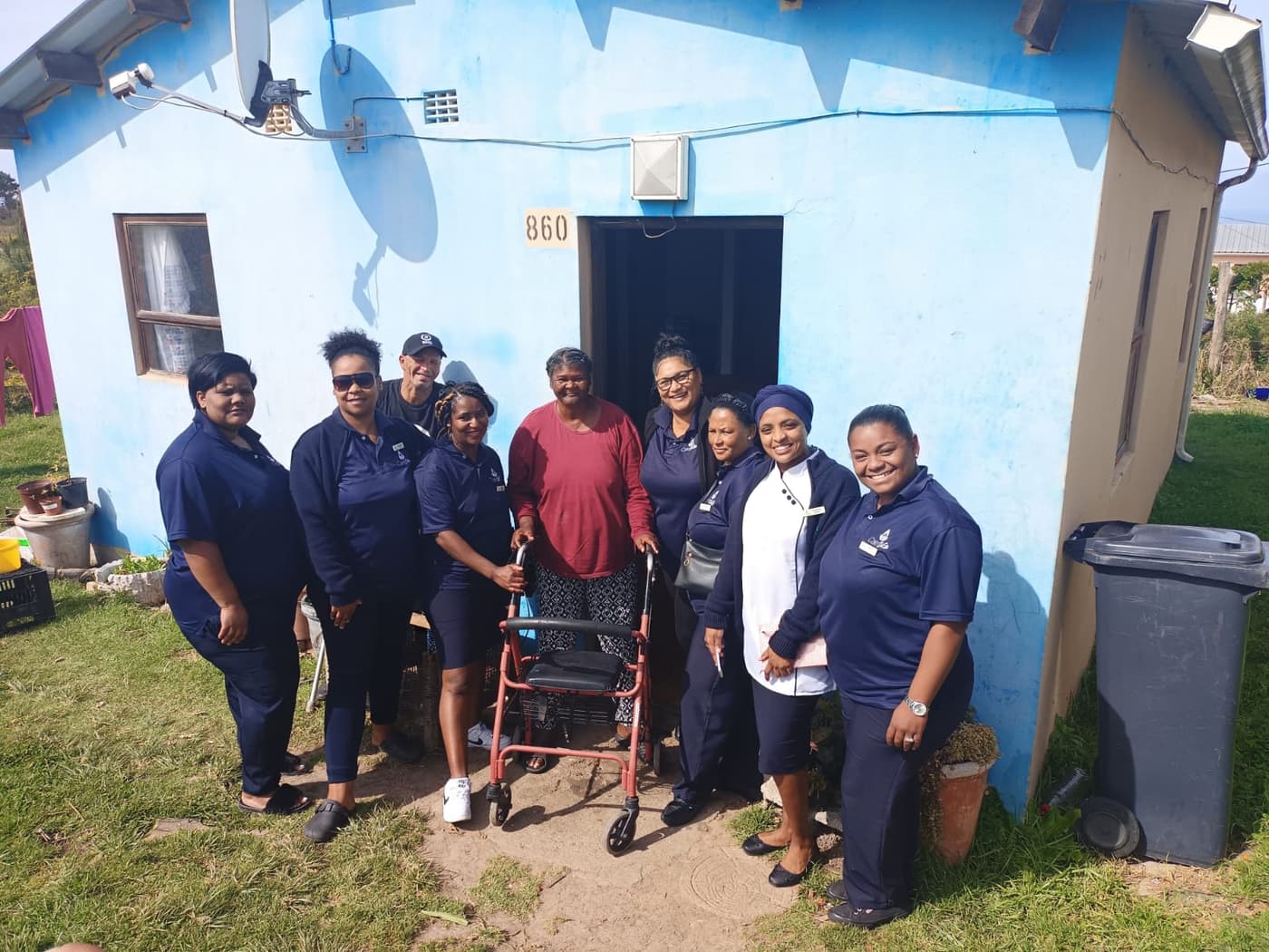 The Crescent gives back - Image 4