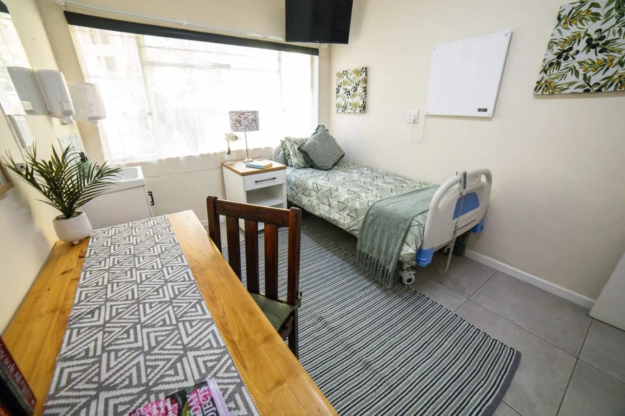 Strombolis Retirement Village - Image 5